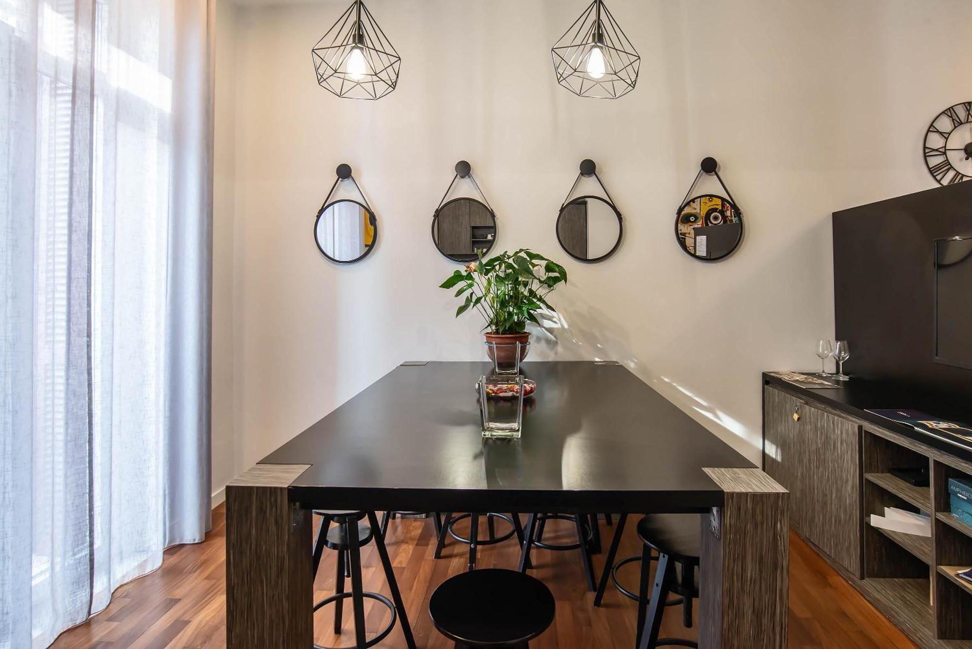 Gram Suites Napels Buitenkant foto